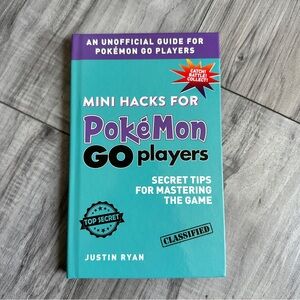 Book: 2016 Pokemon Mini Hacks for Pokemon GO players- hardcover